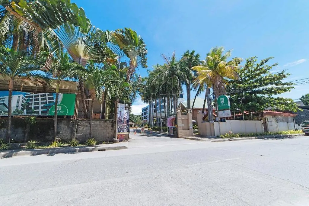 ***  The Ritz Hotel At Garden Oases Davao Philippines