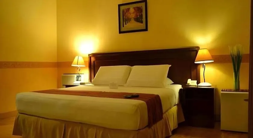 The Ritz Hotel At Garden Oases Davao