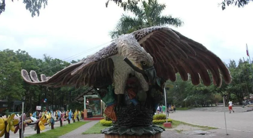 The Ritz Hotel At Garden Oases Davao