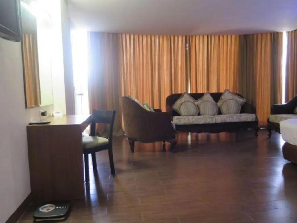 The Ritz Hotel At Garden Oases Davao Philippines