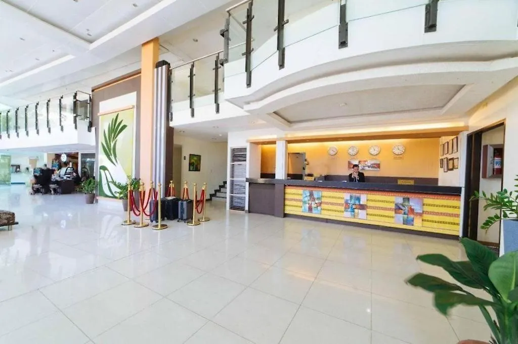 The Ritz Hotel At Garden Oases Davao 3*,  Philippines